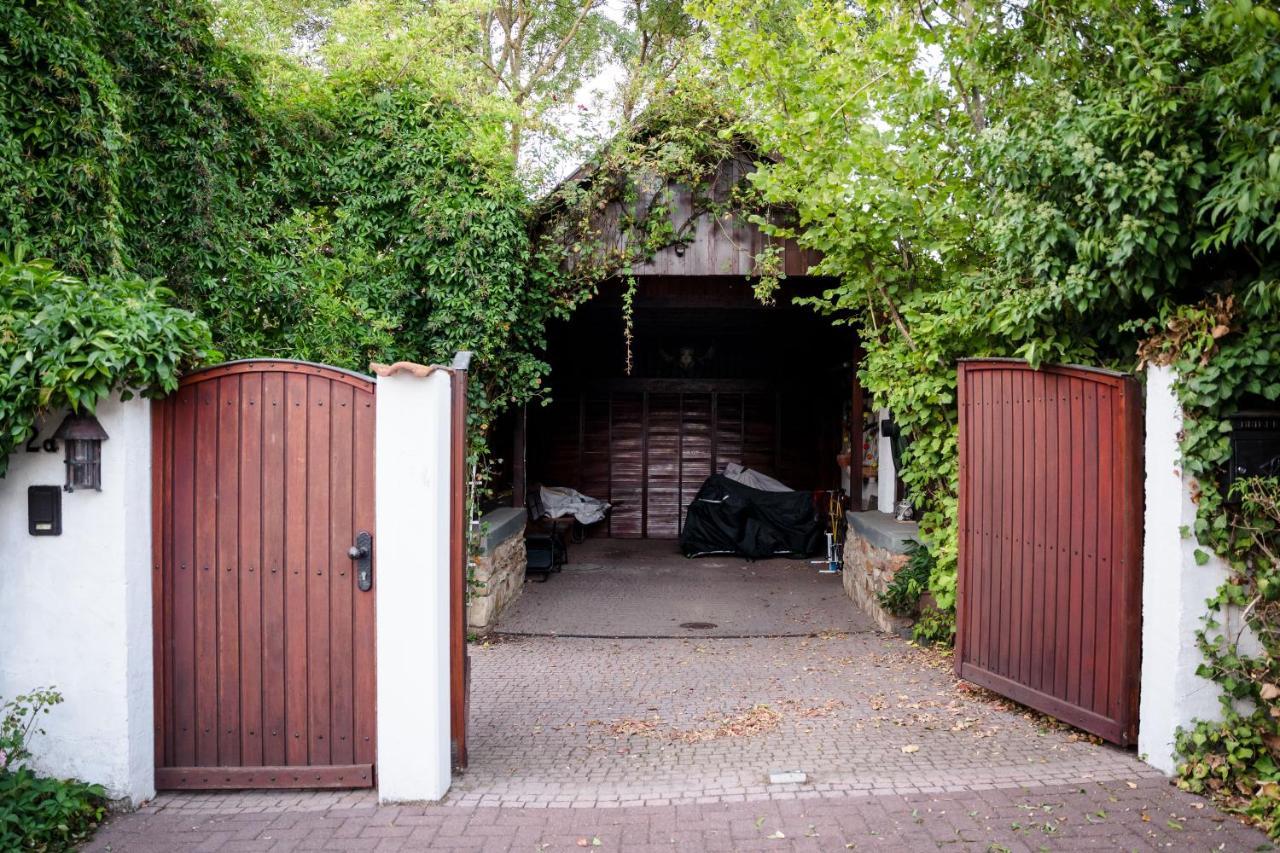 Ferienhaus Burgblick Munzenberg Ngoại thất bức ảnh