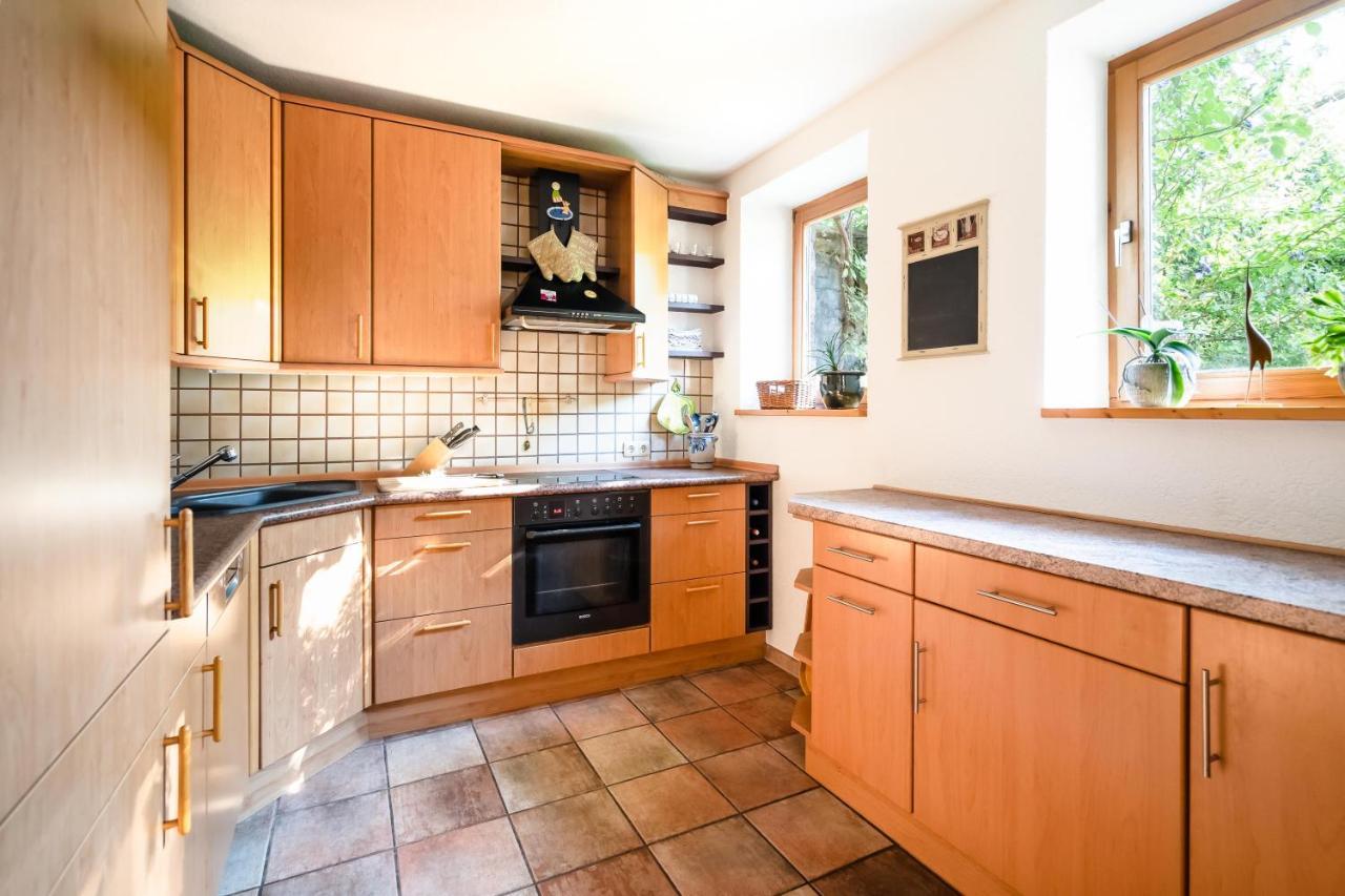 Ferienhaus Burgblick Munzenberg Ngoại thất bức ảnh